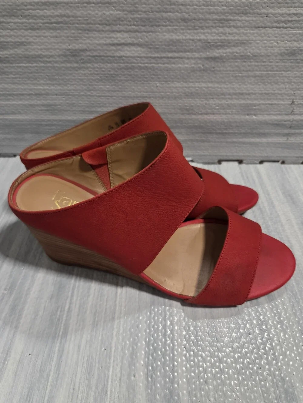 Franco Sarto stylish open